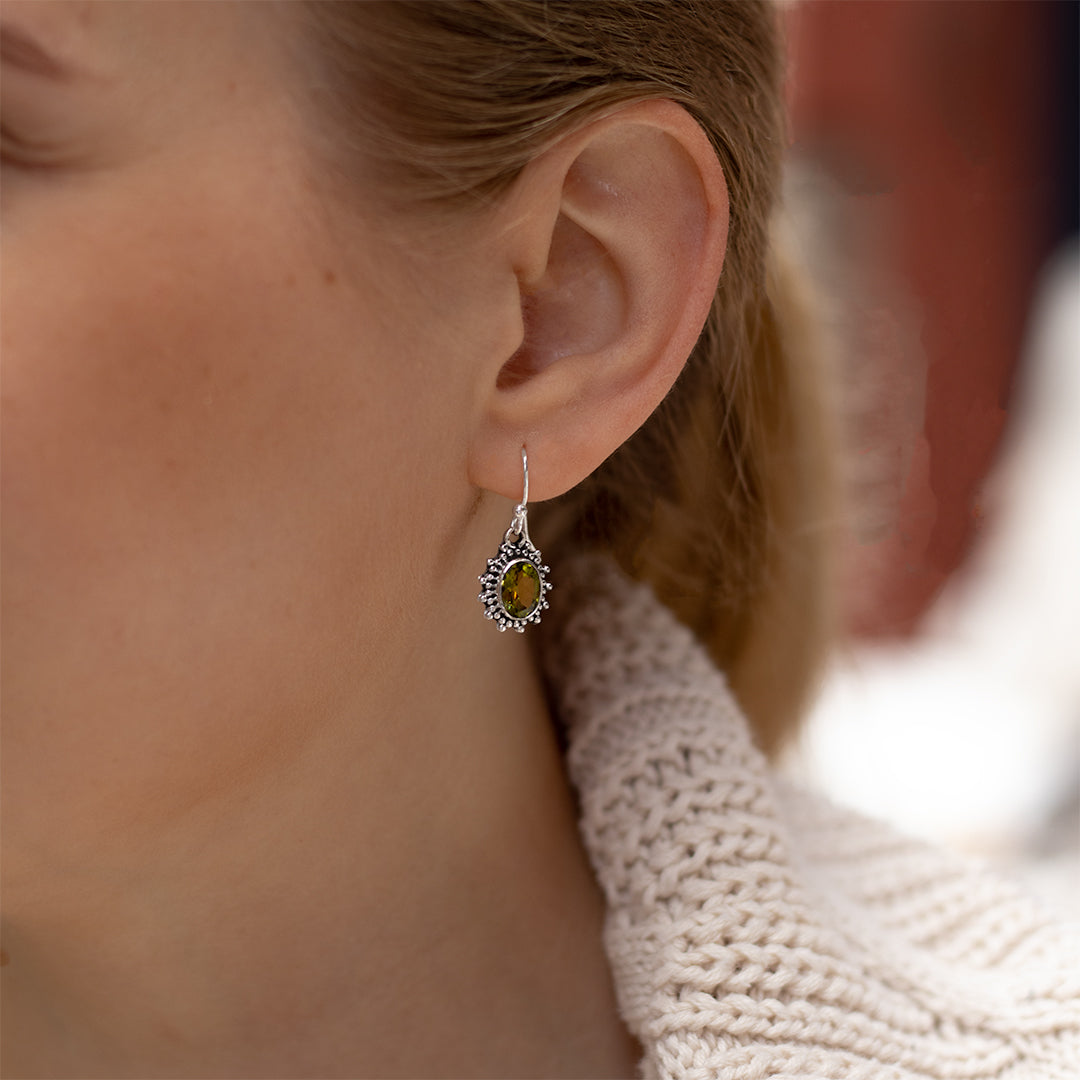Indische Sonne Peridot Ohrhänger Silber - Spirit of Liebs