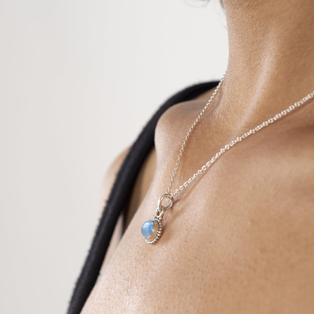 Sonnenaufgang Mondstein Charm Silber - Spirit of Liebs