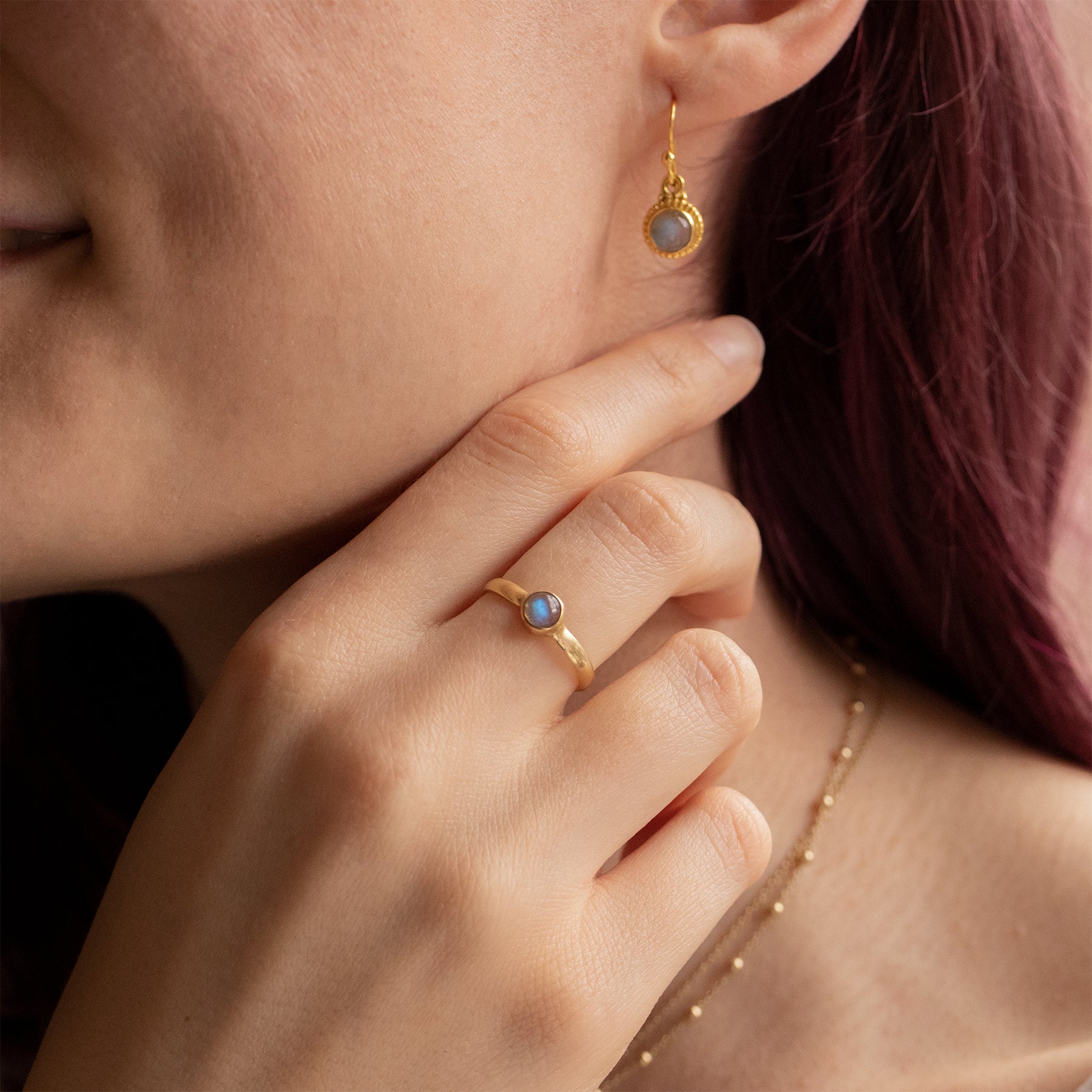 Una Labradorit Ring Golden - Spirit of Liebs