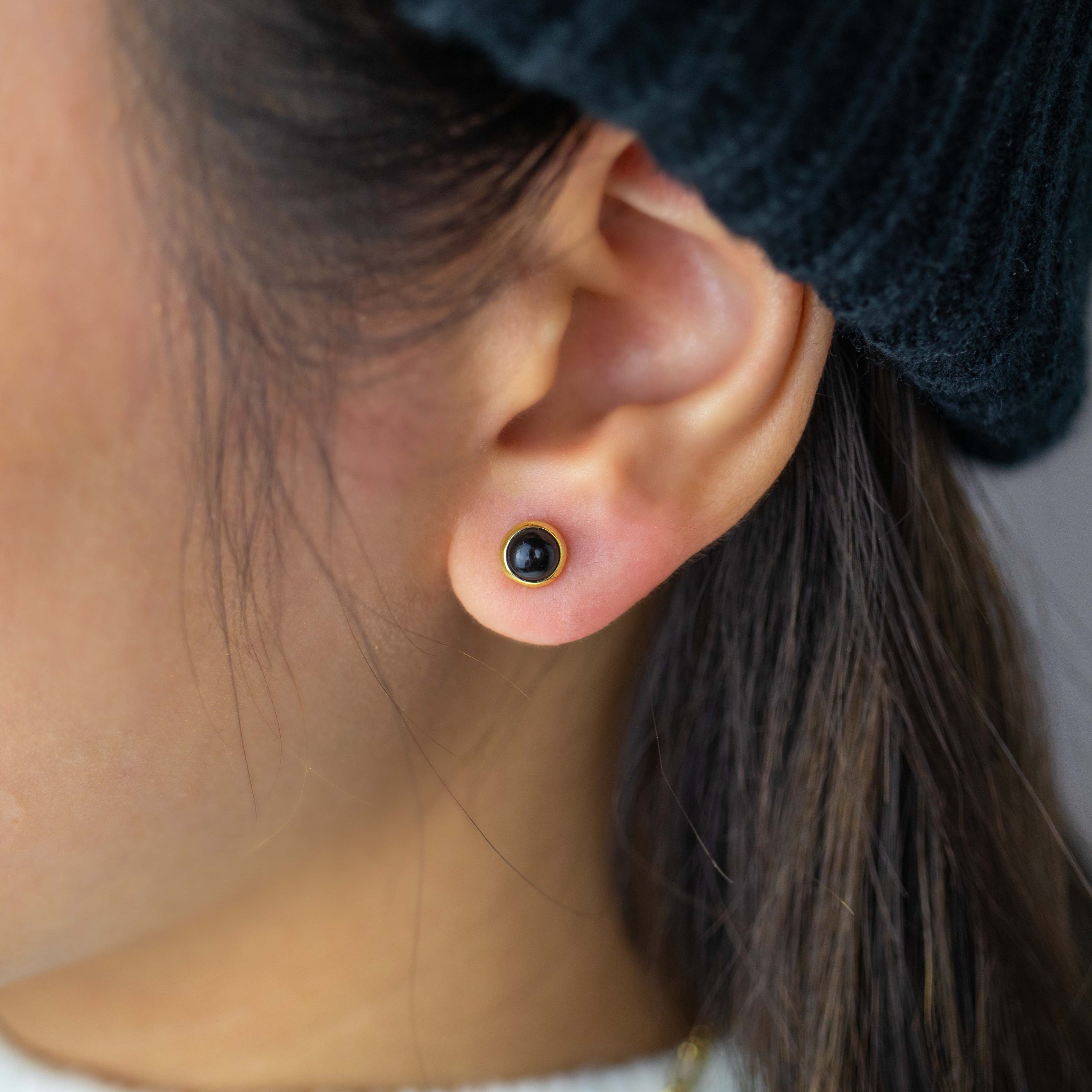 Una Onyx Ohrstecker Golden - Spirit of Liebs