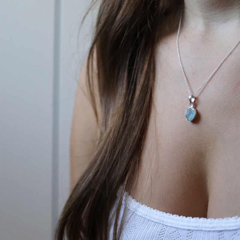Gaia Aquamarin Charm Silber