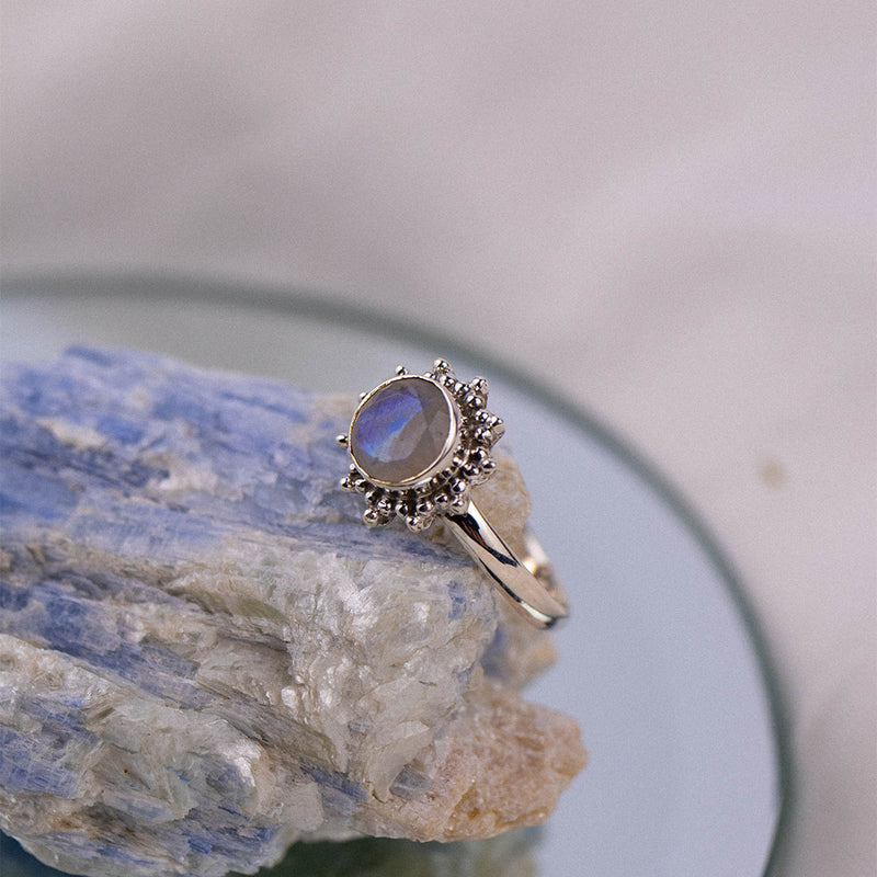 Indische Sonne Mondstein Ring Silber
