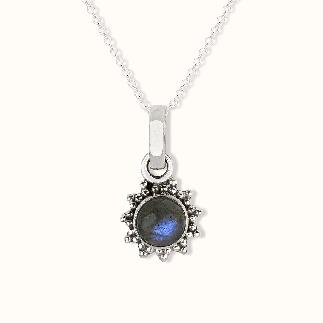 Indische Sonne Labradorit Charm Silber