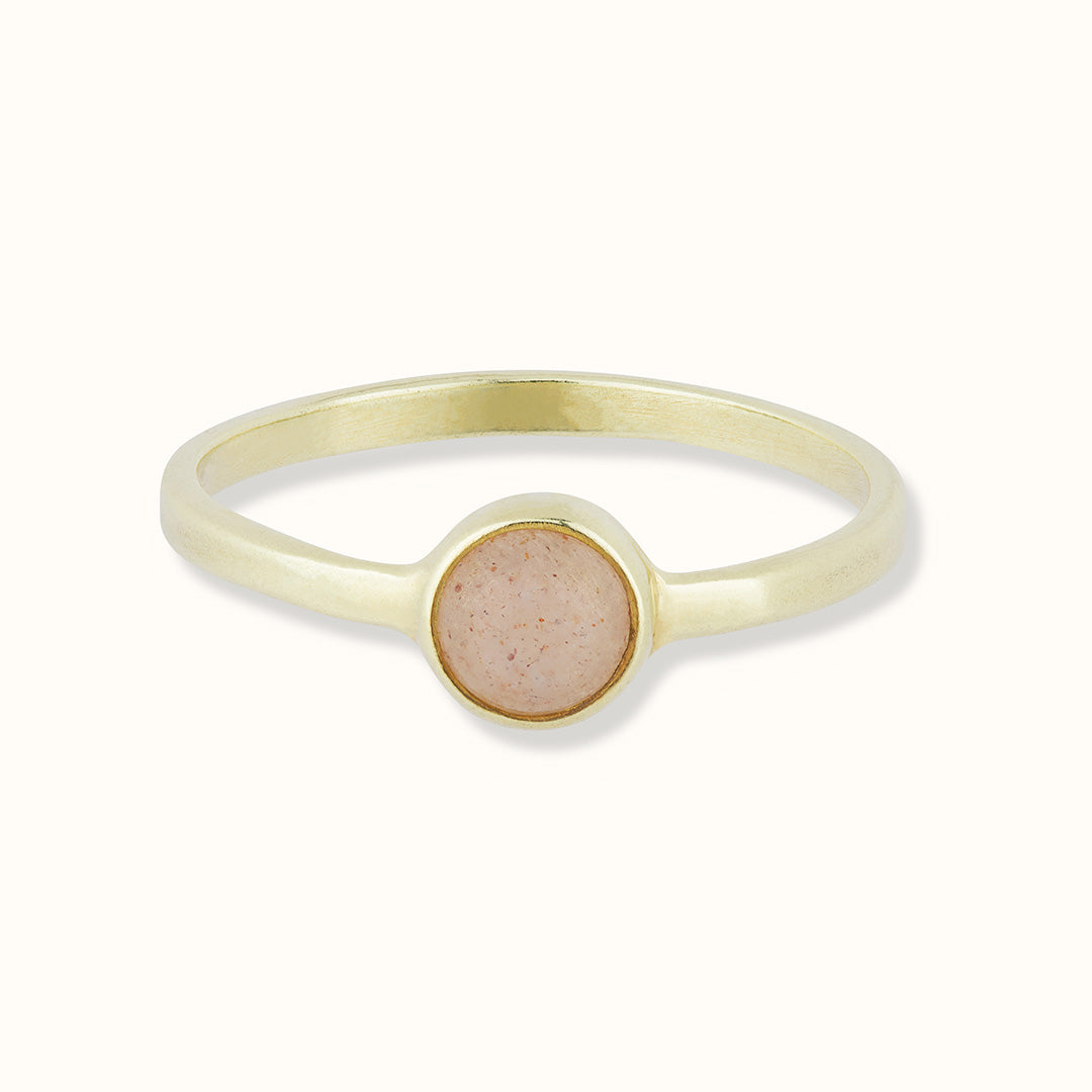 Una Peach-Mondstein Ring Golden