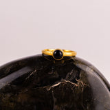 Una Onyx Ring Golden