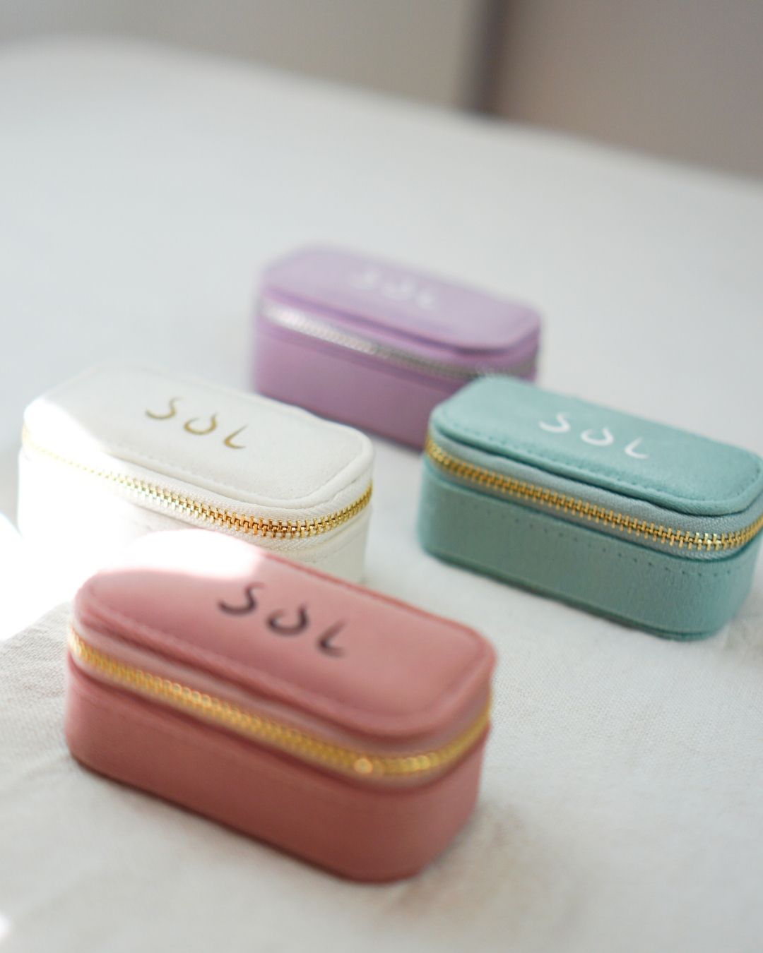 Daisy Schmuckkästchen/ Reiseetui (mintgrün/beige/dusty pink/violett)