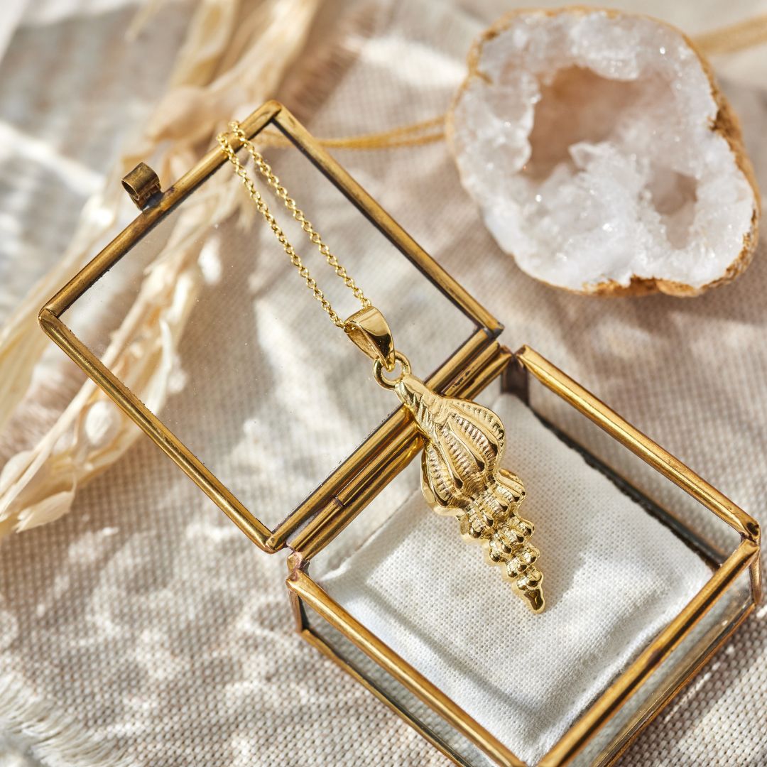Ariella Charm Golden