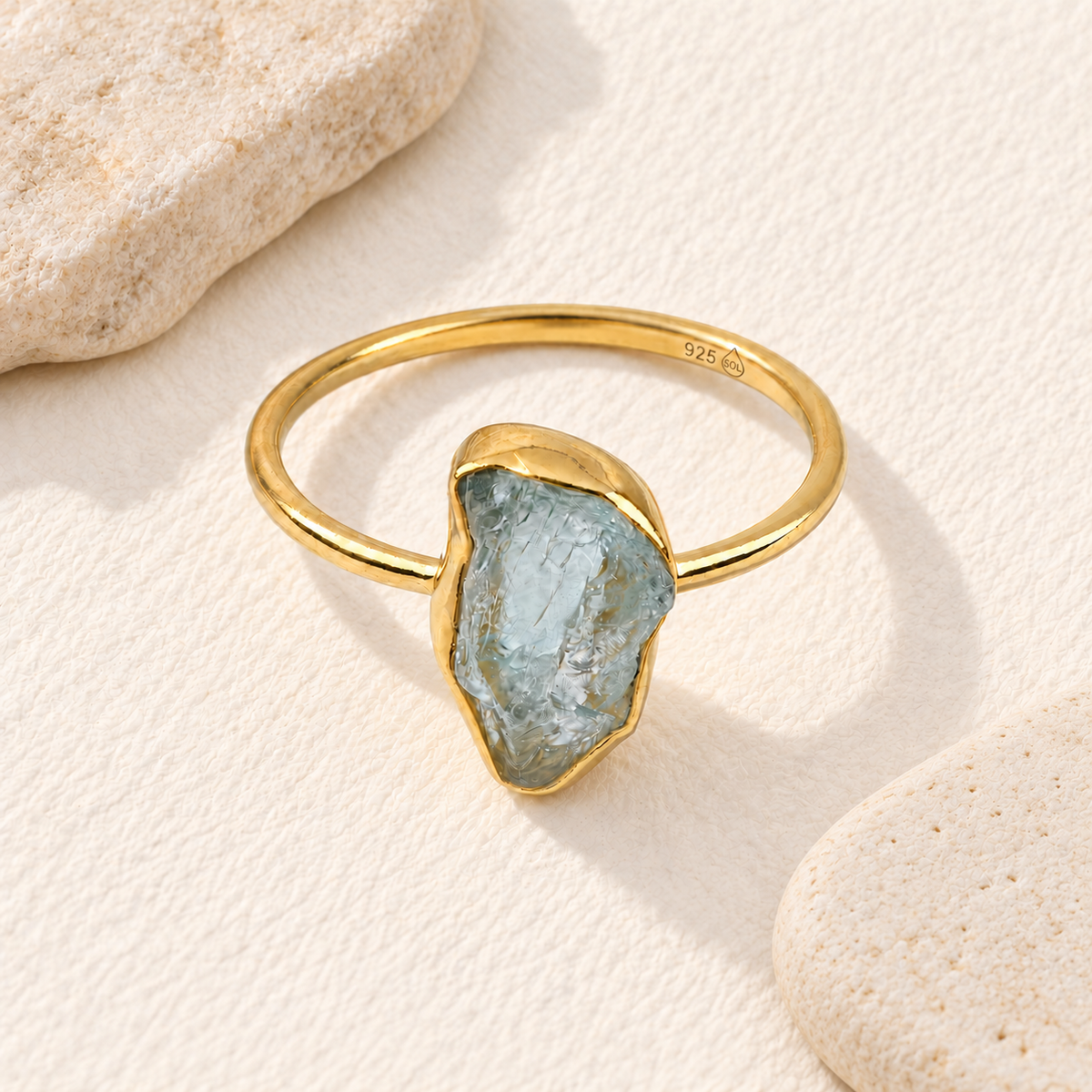 Gaia Aquamarin Ring Golden
