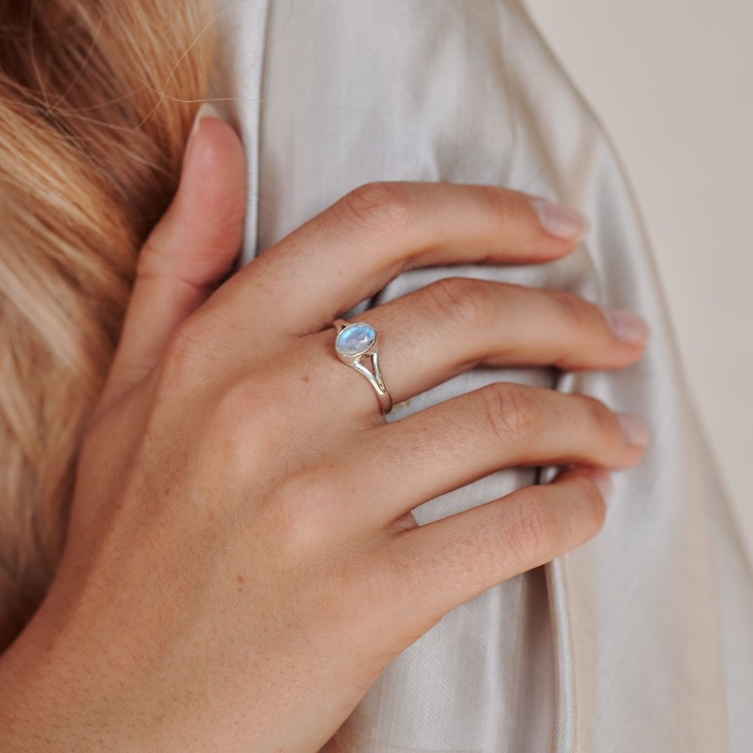 Kaleo Topas Ring Silber