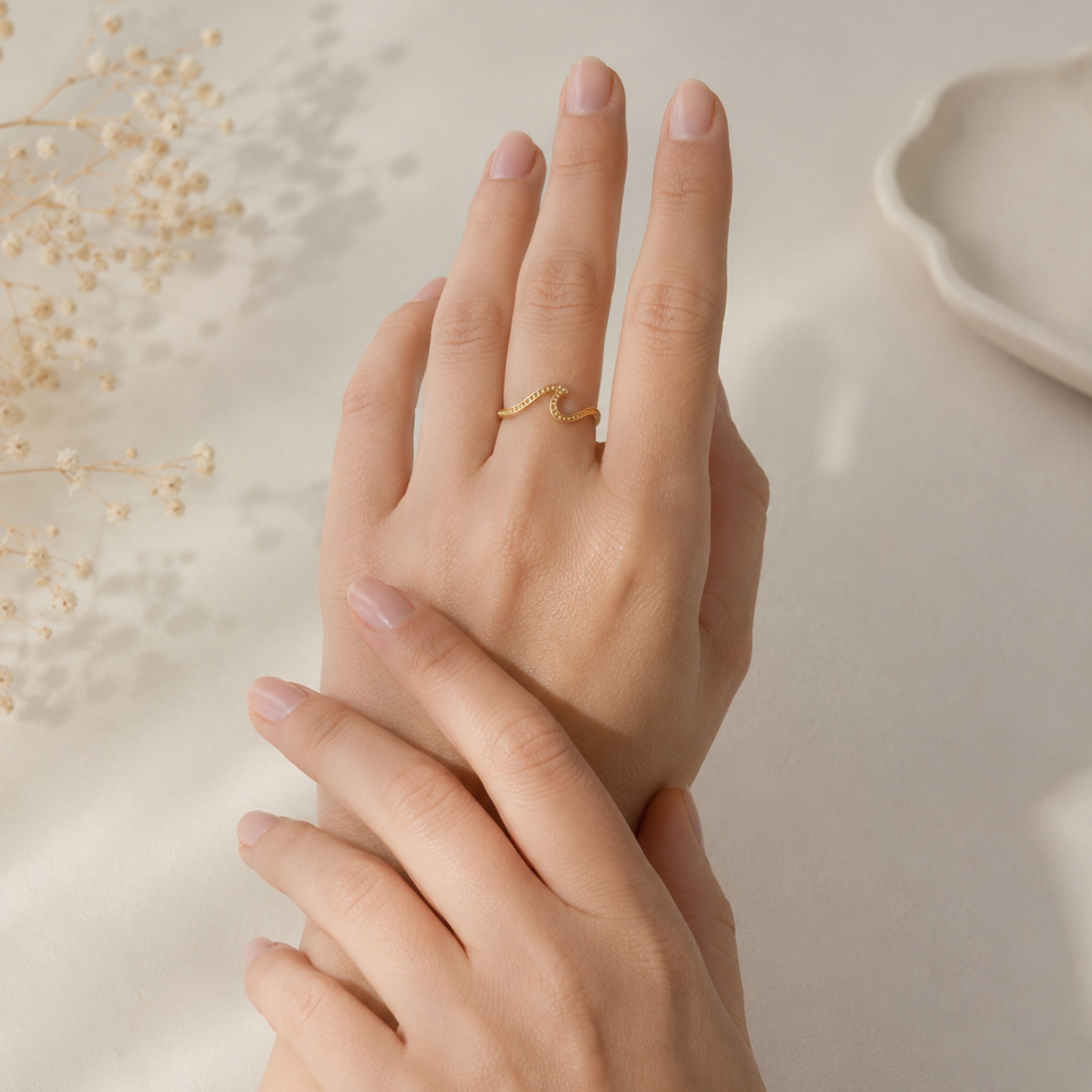 Nalu Ring Golden