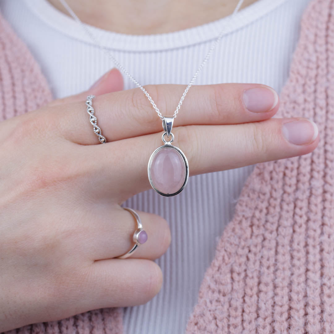 Aylin Rosenquarz Charm Silber - Spirit of Liebs