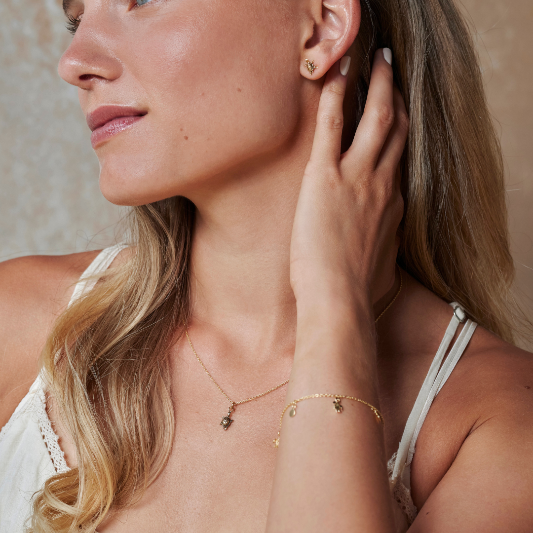 Amai Charm Golden