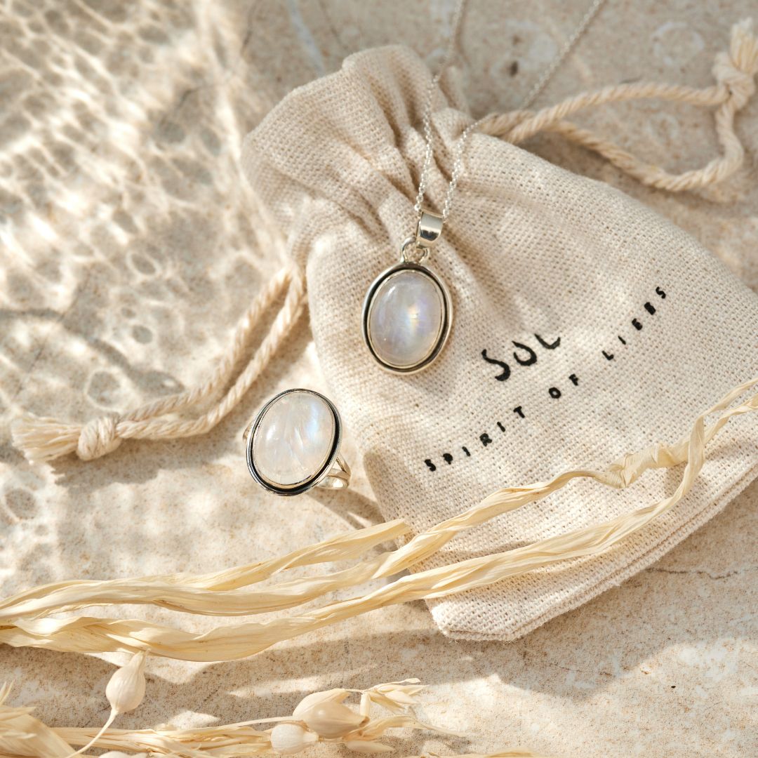 Aylin Mondstein Silber Set