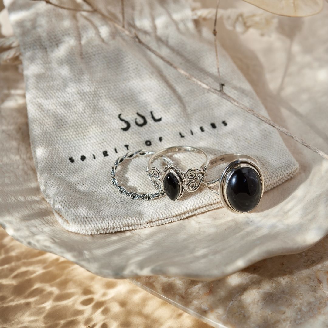 Aylin Onyx Ring Silber