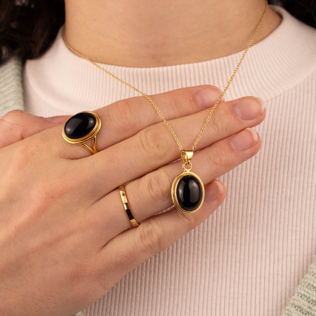 Aylin Onyx Ring Golden - Spirit of Liebs