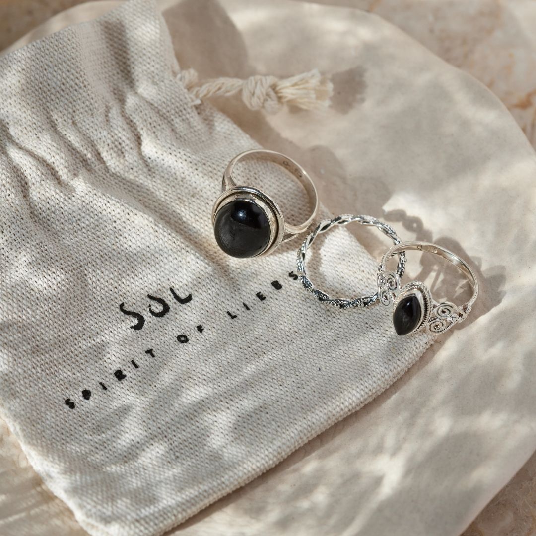 Aylin Onyx Ring Silber