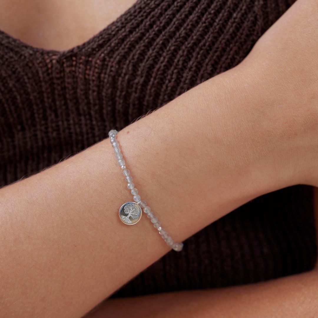 "Breathe in, breathe out" Labradorit Armband Silber
