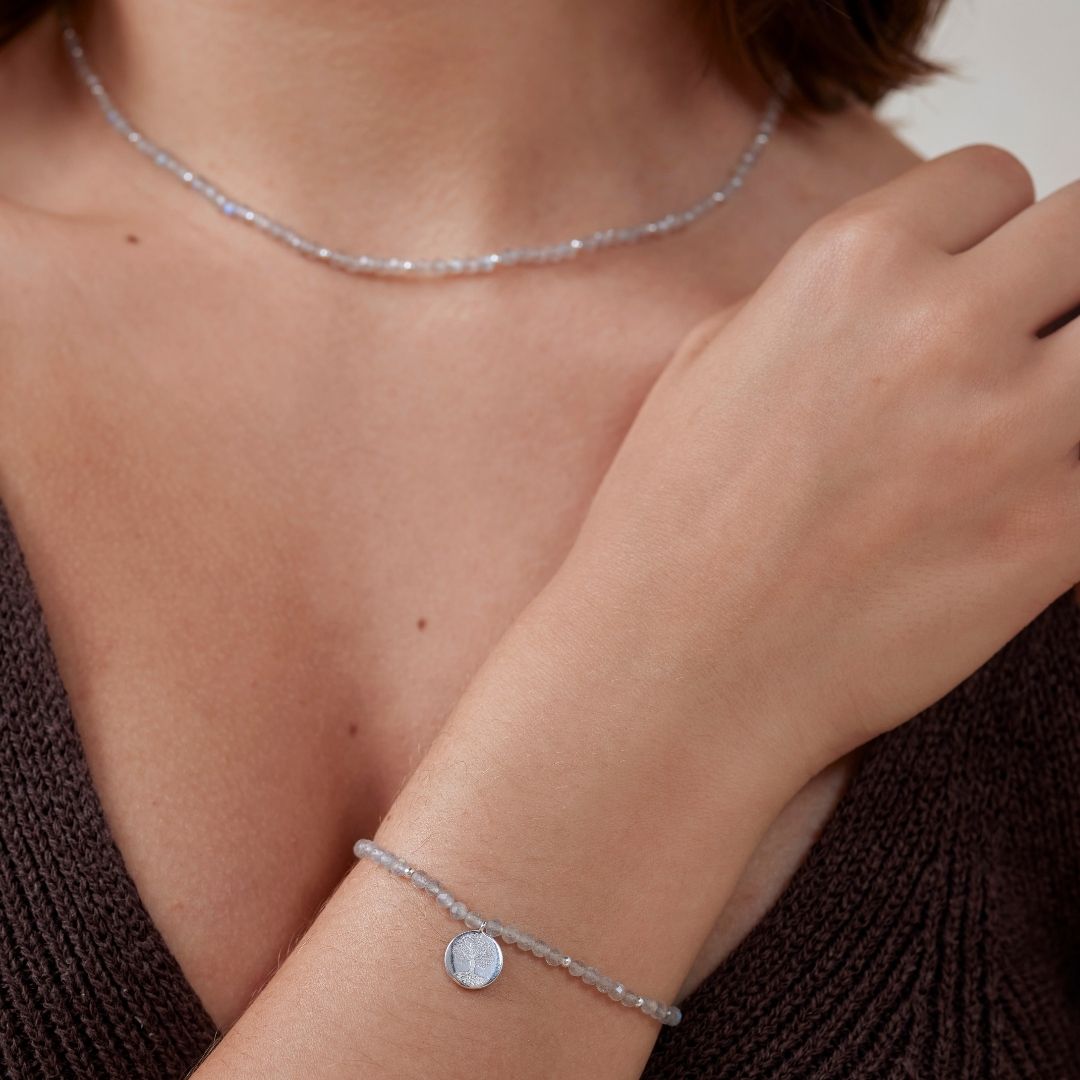 "Breathe in, breathe out" Labradorit Armband Silber