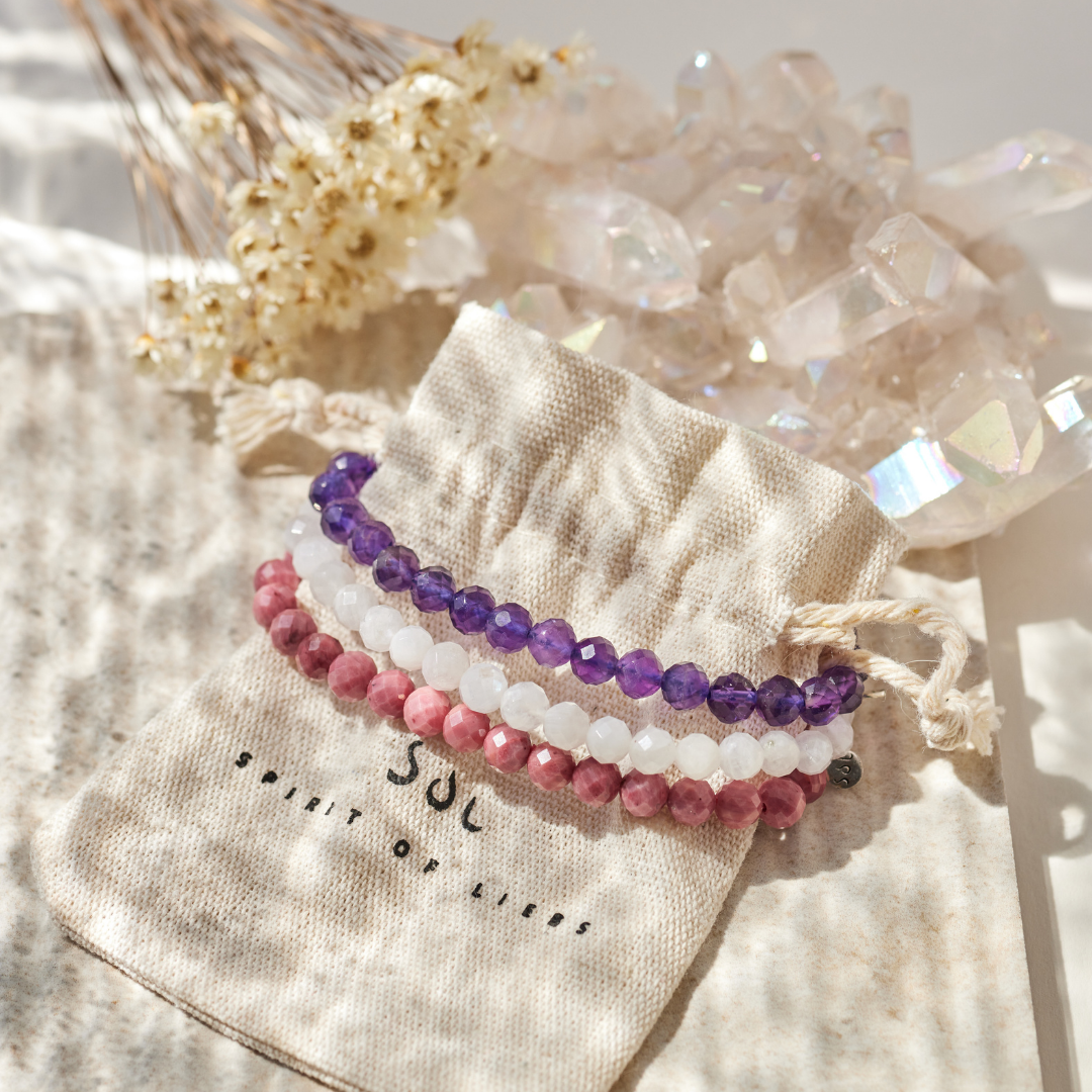 CALM DOWN Set Amethyst, Rhodonit, Mondstein
