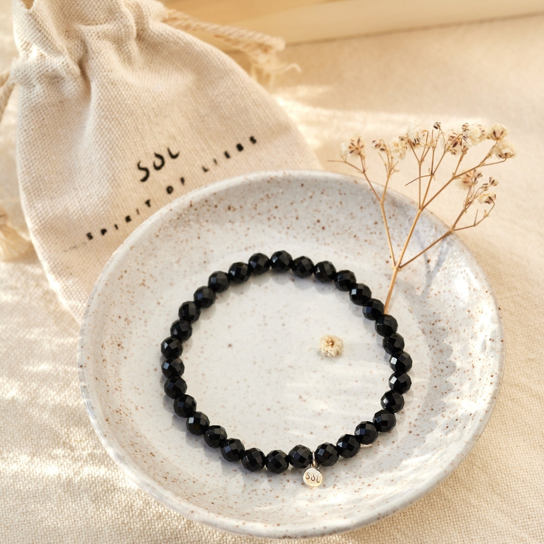 CONFIDENCE Onyx Armband
