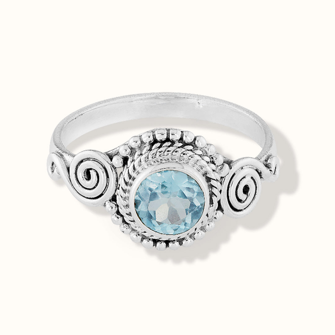 Dara Topas Ring Silber