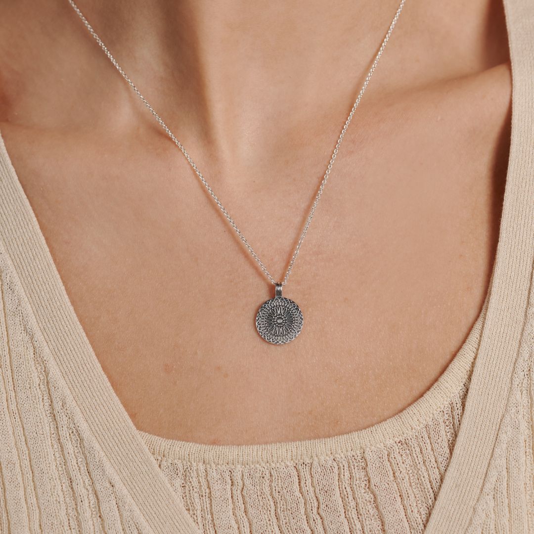 Delilah Charm Silber