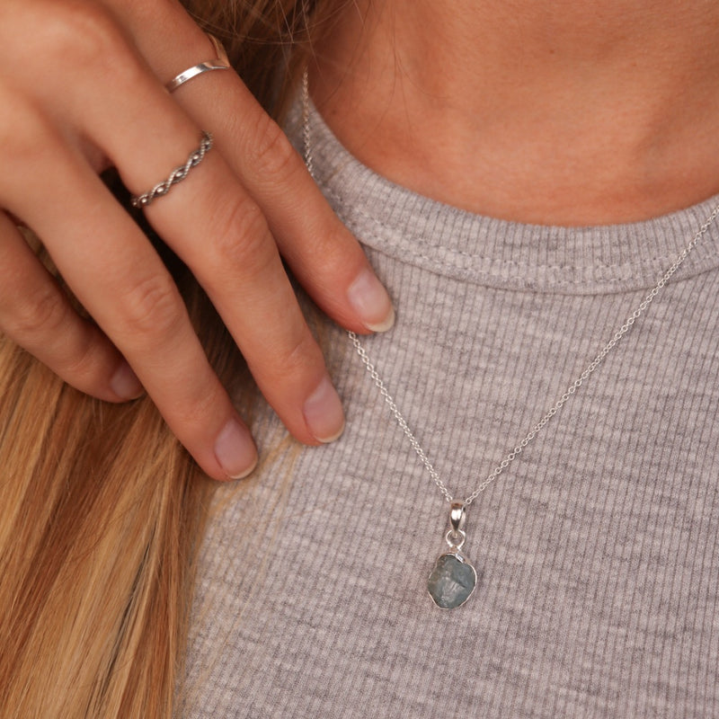 Gaia Aquamarin Charm Silber