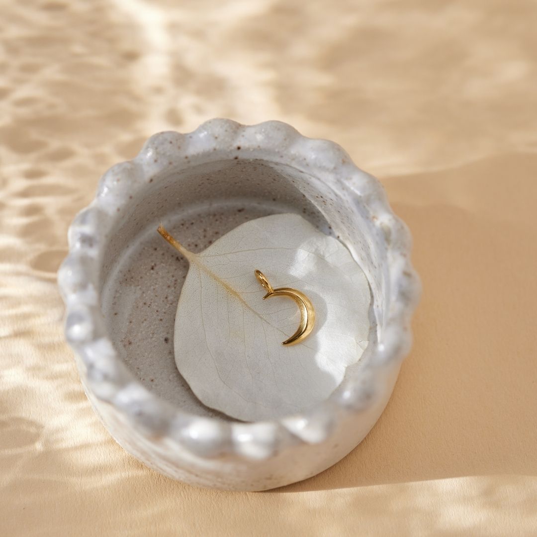 "Fly me to the moon" Mond Charm Golden