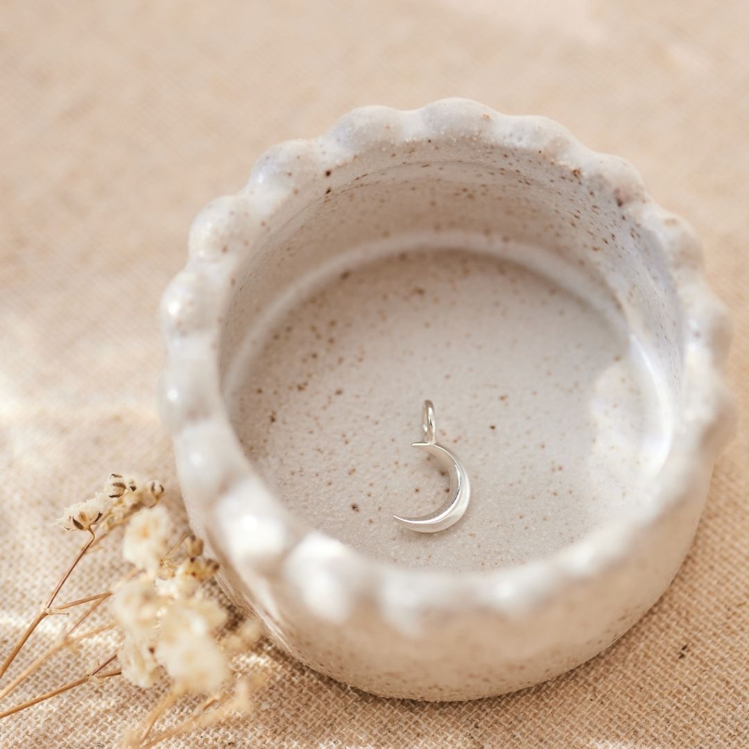 "Fly me to the moon" Mond Charm Silber