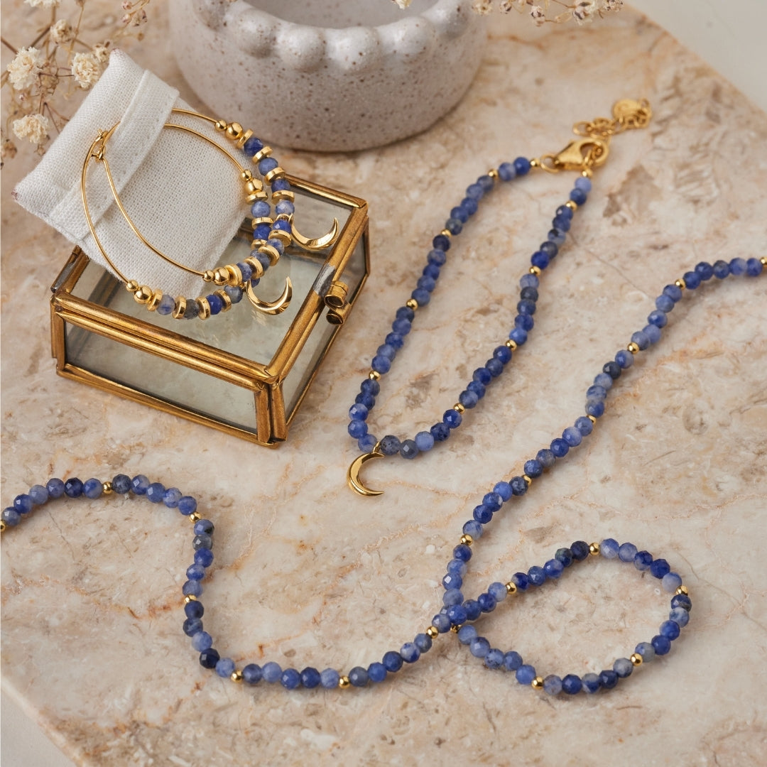 "Fly me to the moon" Sodalith Hoops Golden