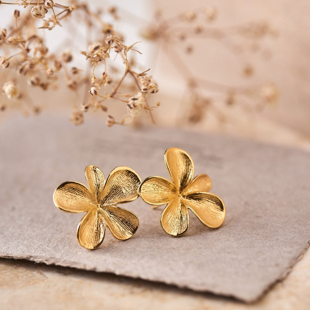 Frangipani Ohrstecker Golden