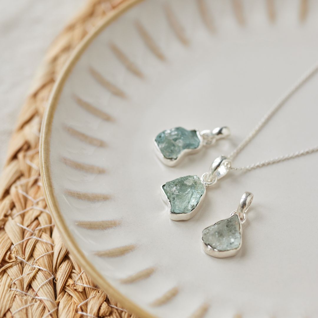 Gaia Aquamarin Charm Silber