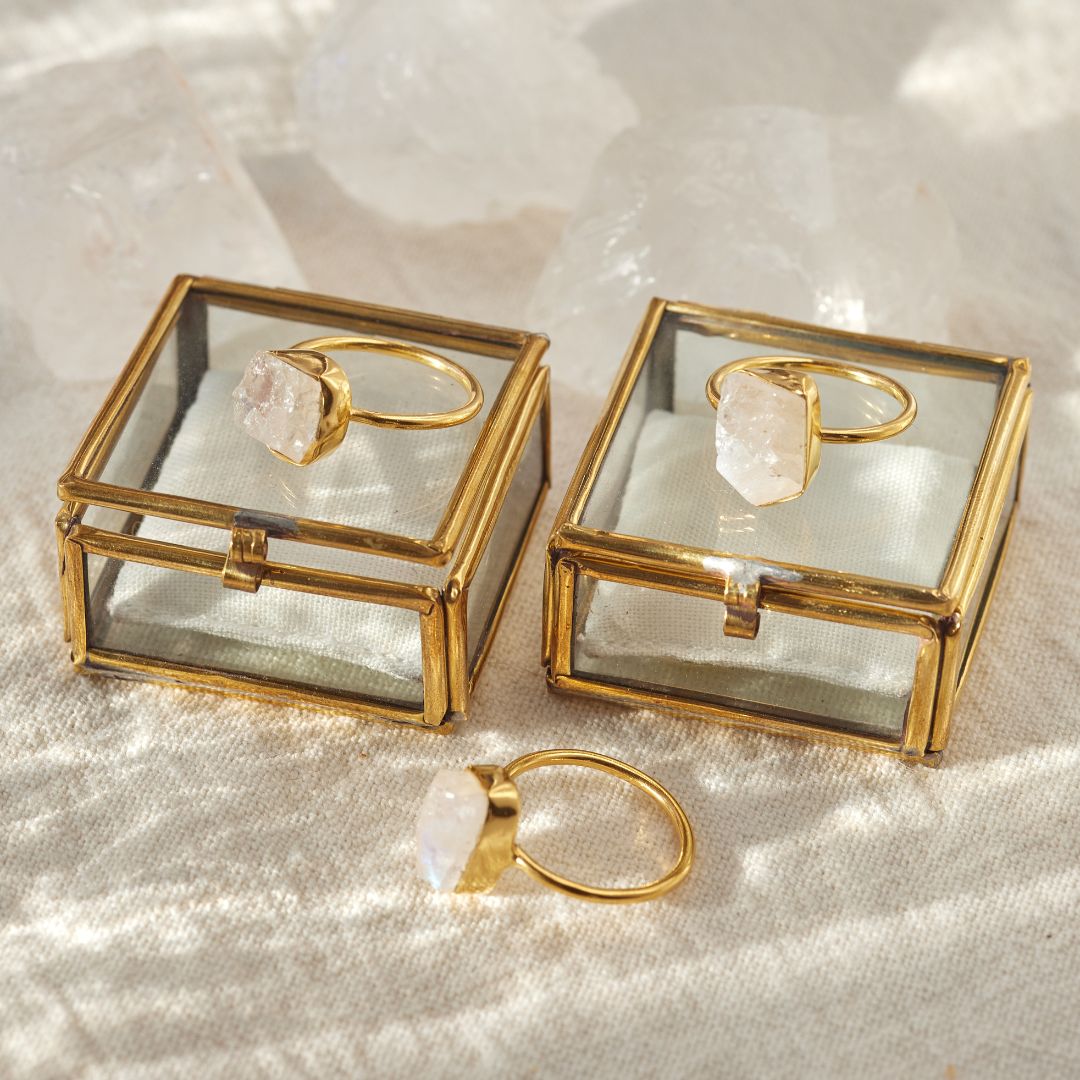 Gaia Mondstein Ring Golden