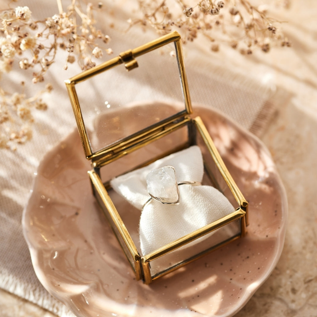 Gaia Mondstein Ring Golden