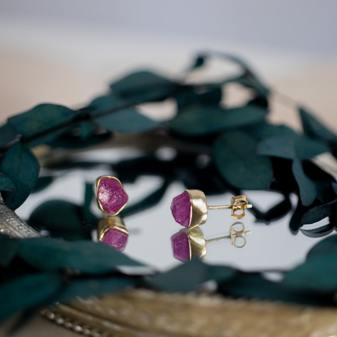 Gaia Rubin Ohrstecker Golden