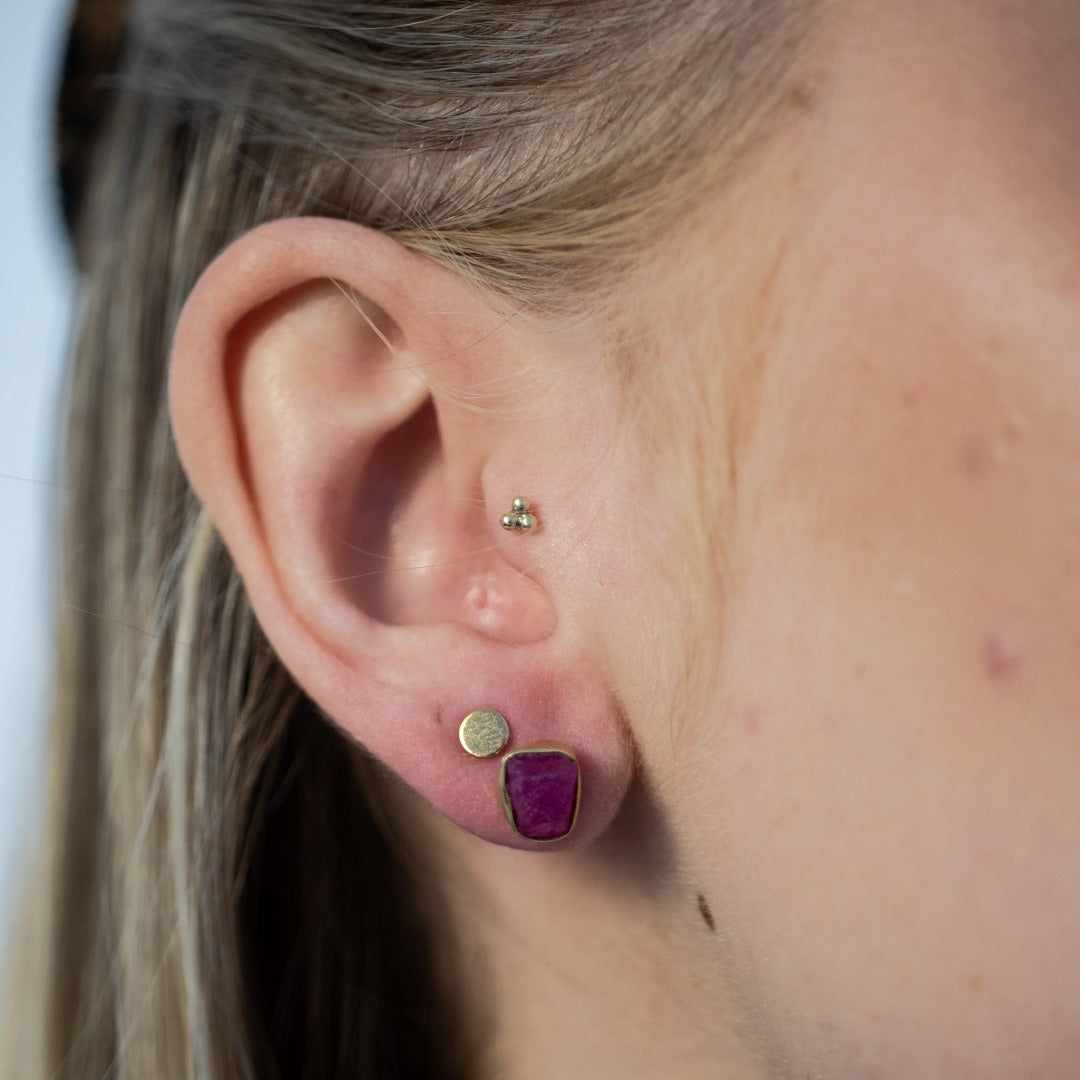 Gaia Rubin Ohrstecker Golden