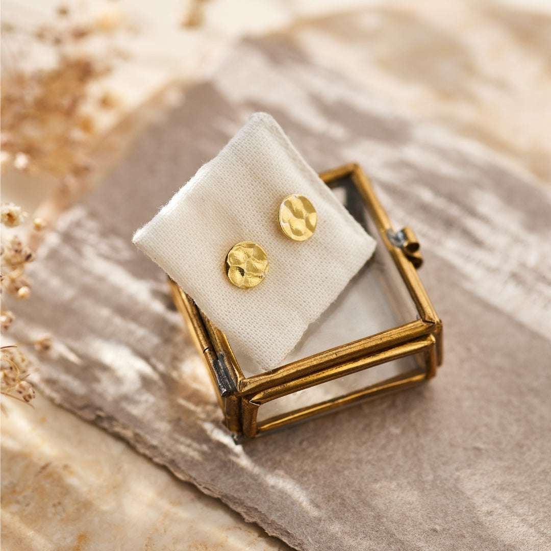 Hammered Ohrstecker Golden