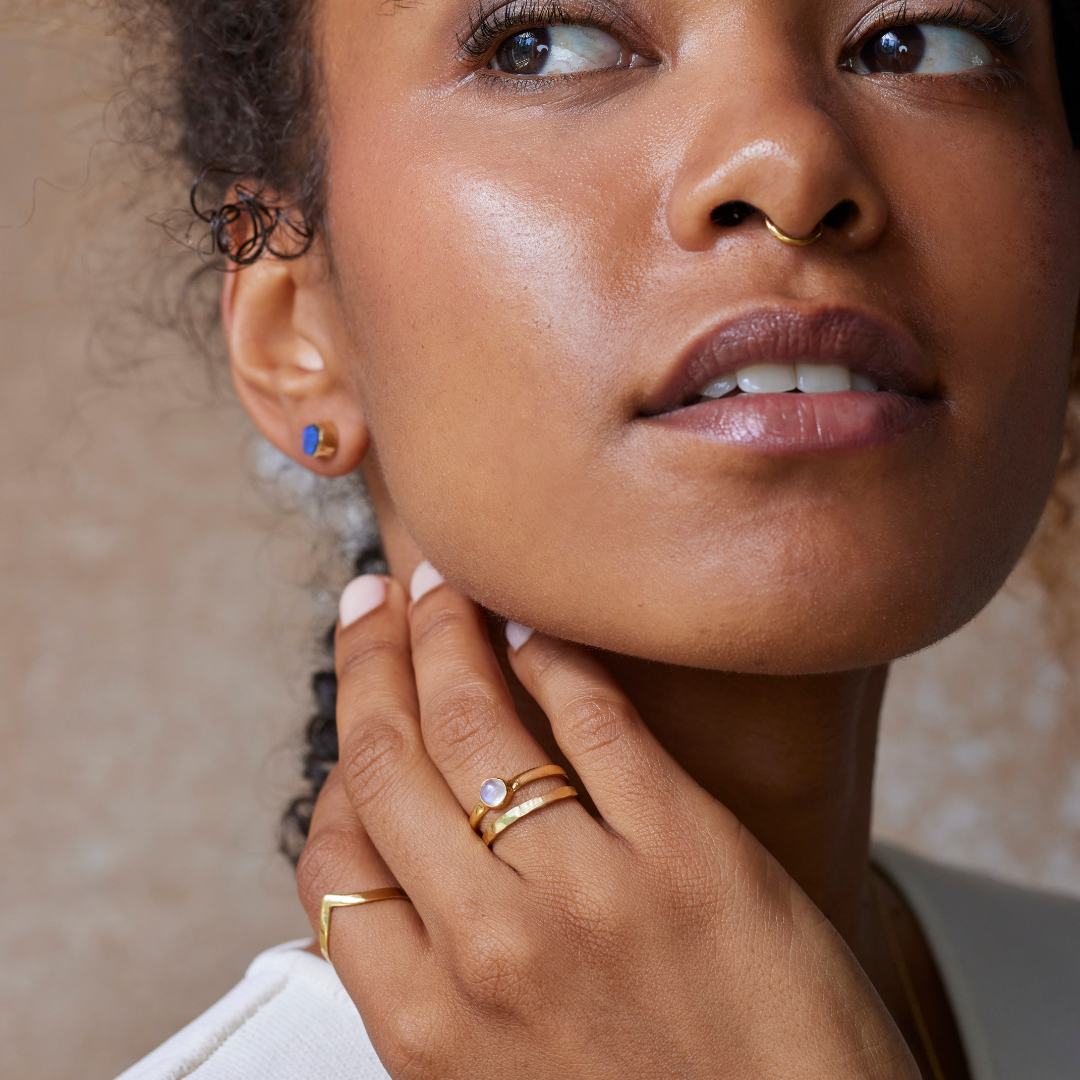 Una Mondstein Ring Golden