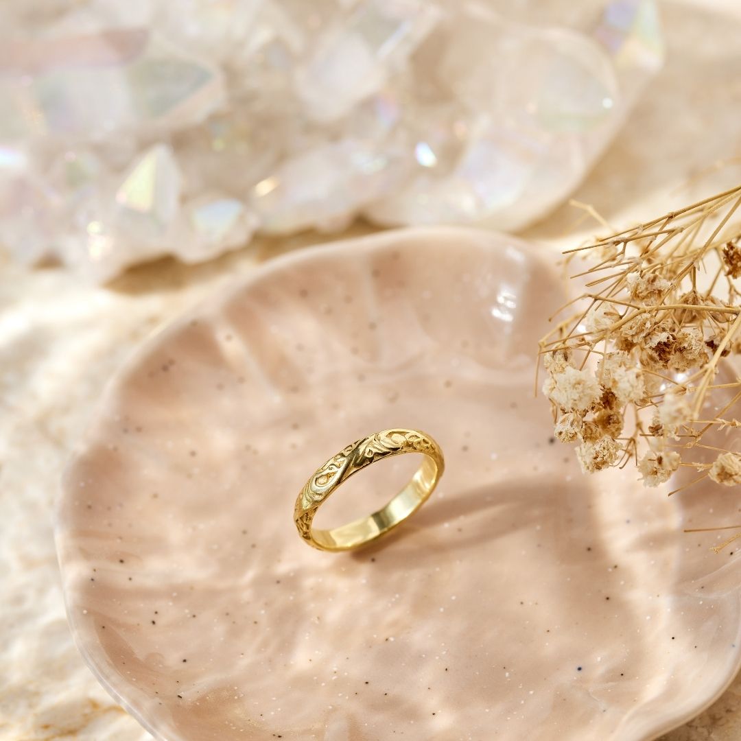 Hera Ring Golden