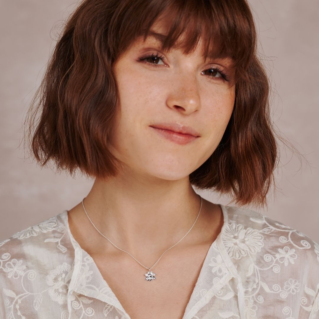 "I can and I will" Lotus Charm Silber