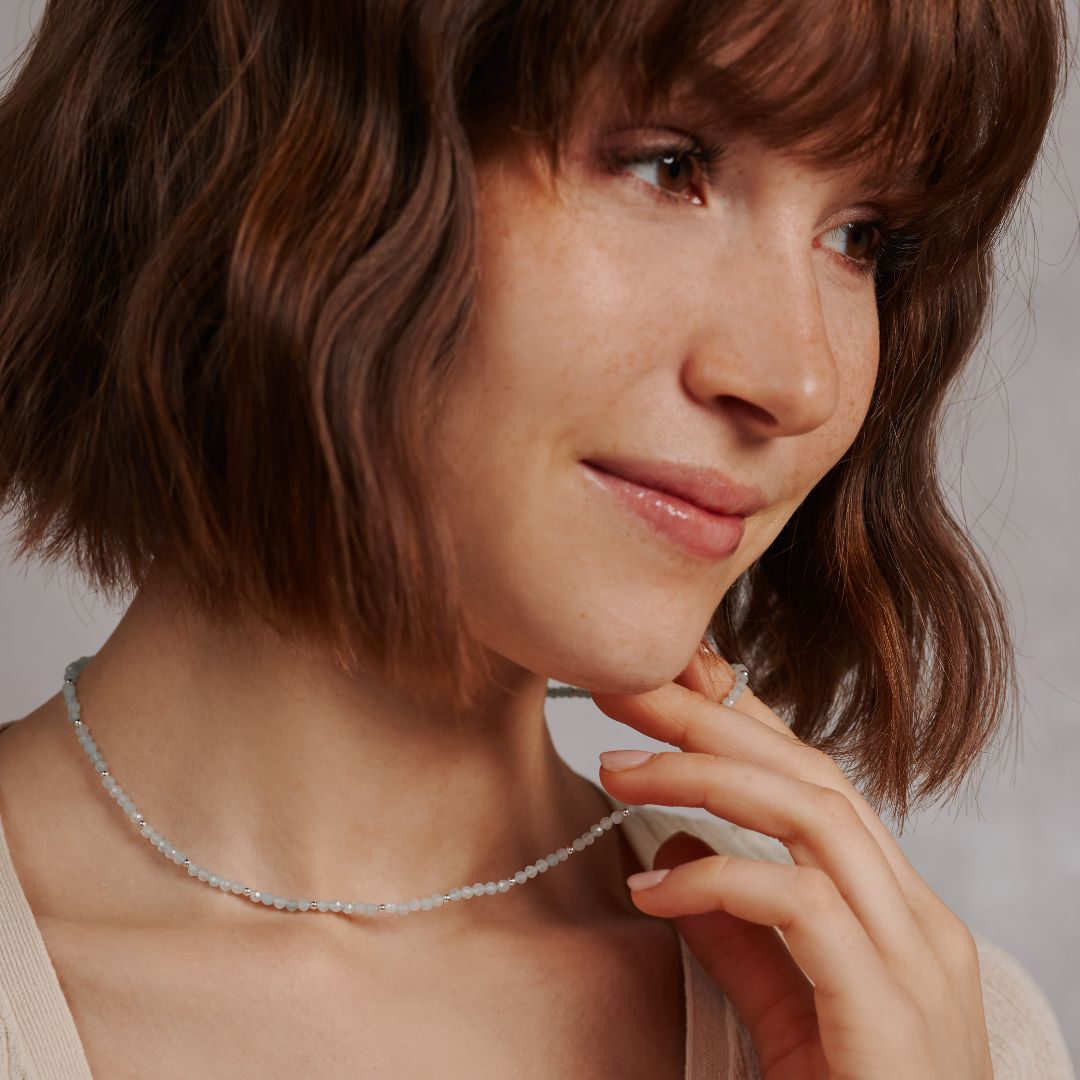 "I embrace serenity" Aquamarin Kette Silber