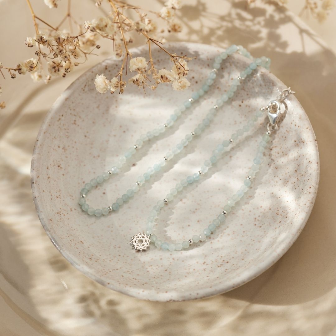 "I embrace serenity" Aquamarin Armband Silber