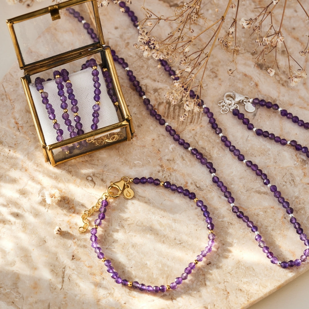 "Own Your Light" Amethyst Armband Golden (Weltfrauentag Limited Edition)