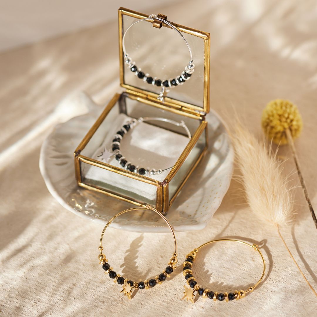 "I feel protected" Onyx Hoops Golden