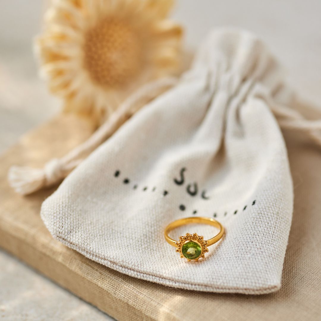 Indische Sonne Peridot Ring Golden