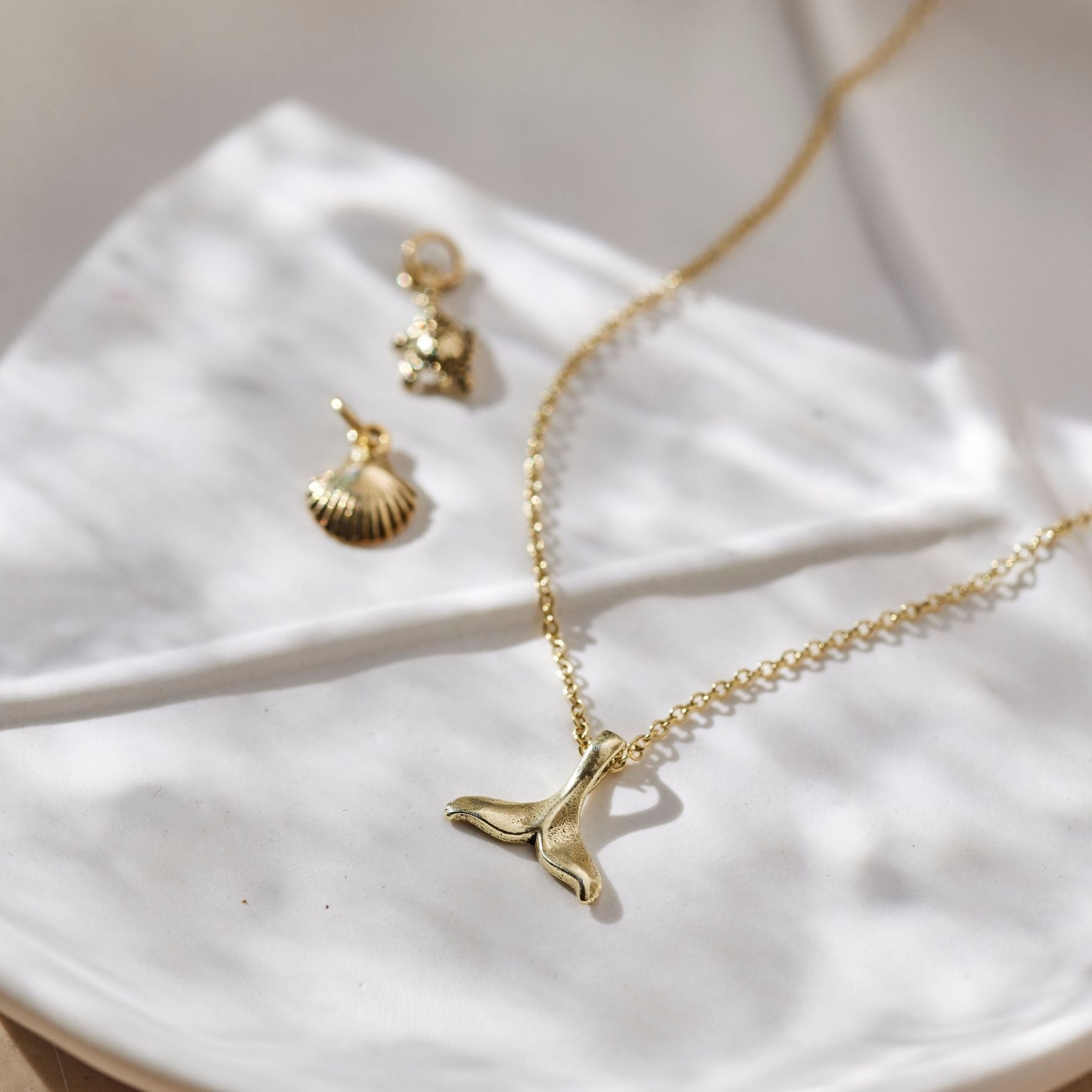 Inima Charm Golden