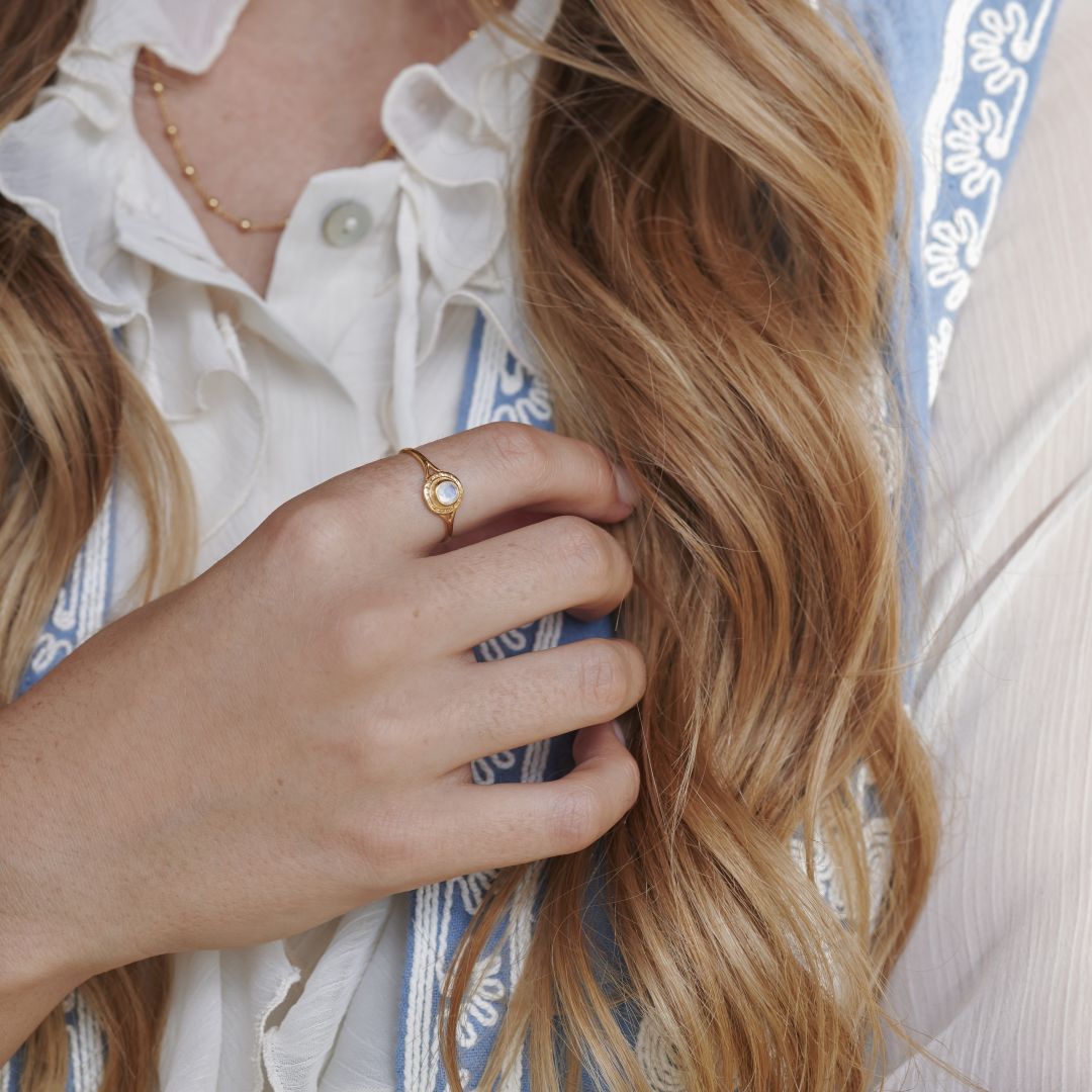Inka Mondstein Ring Golden