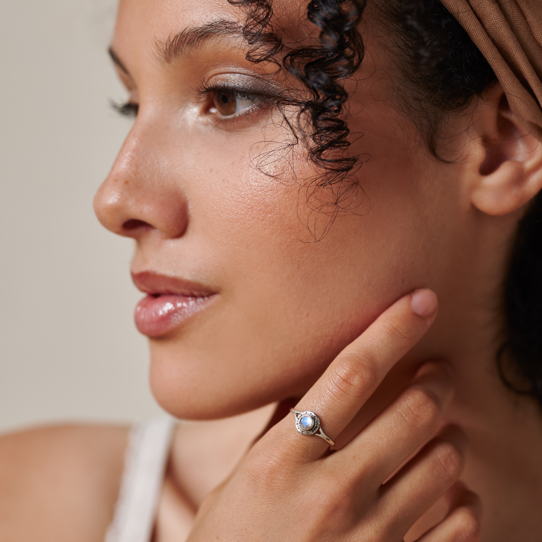 Inka Mondstein Ring Silber