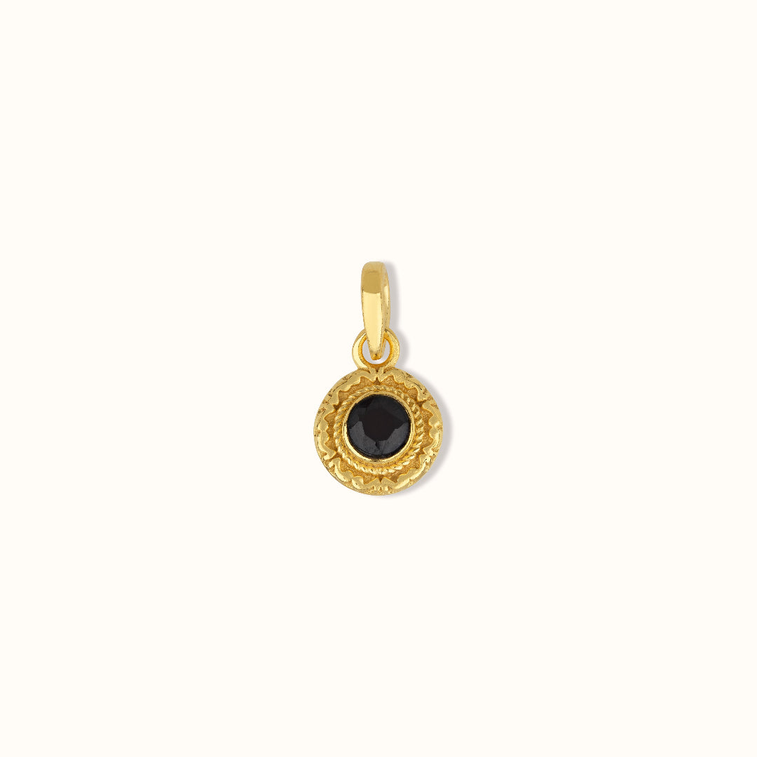 Inka Onyx Charm Golden