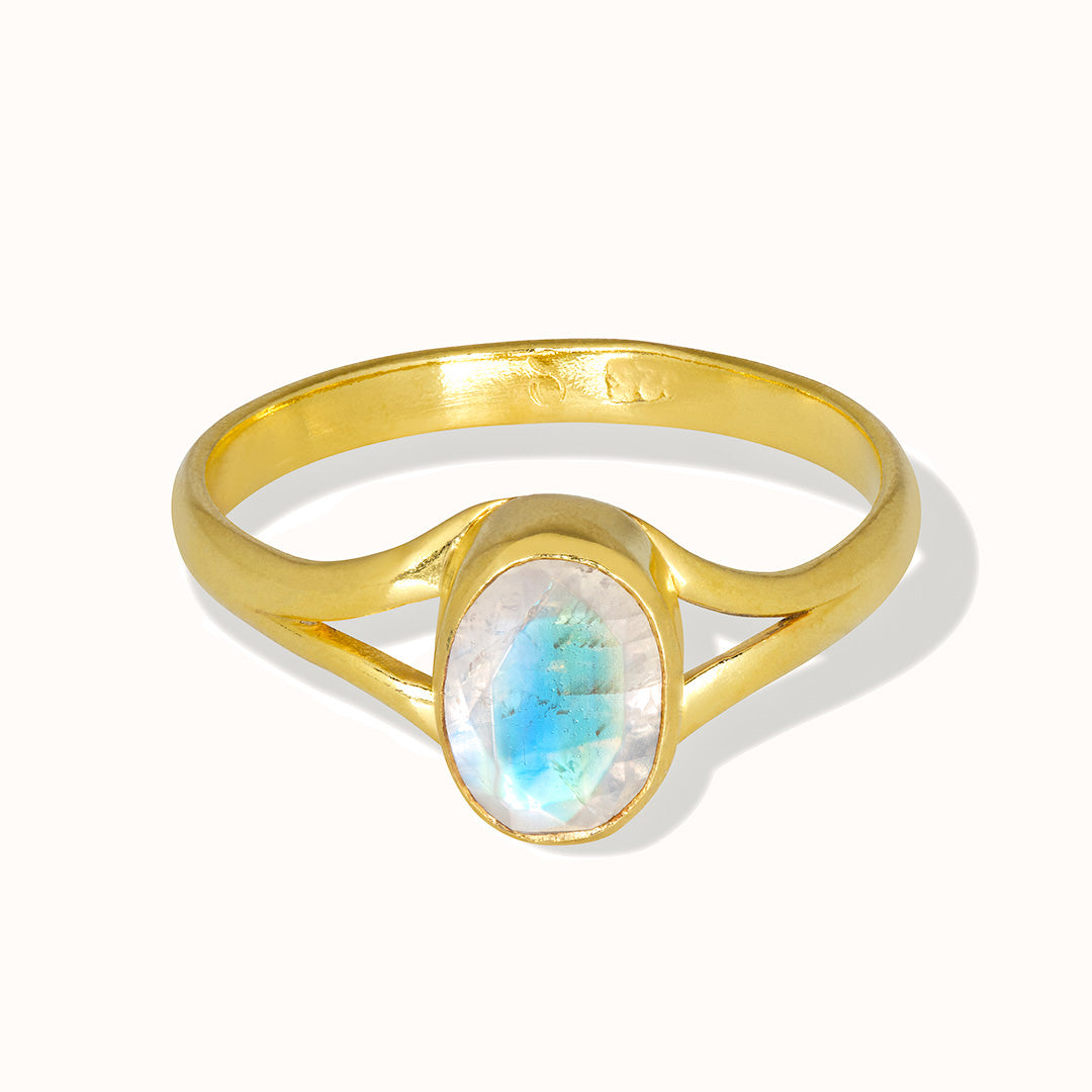 Kaleo Mondstein Ring Golden